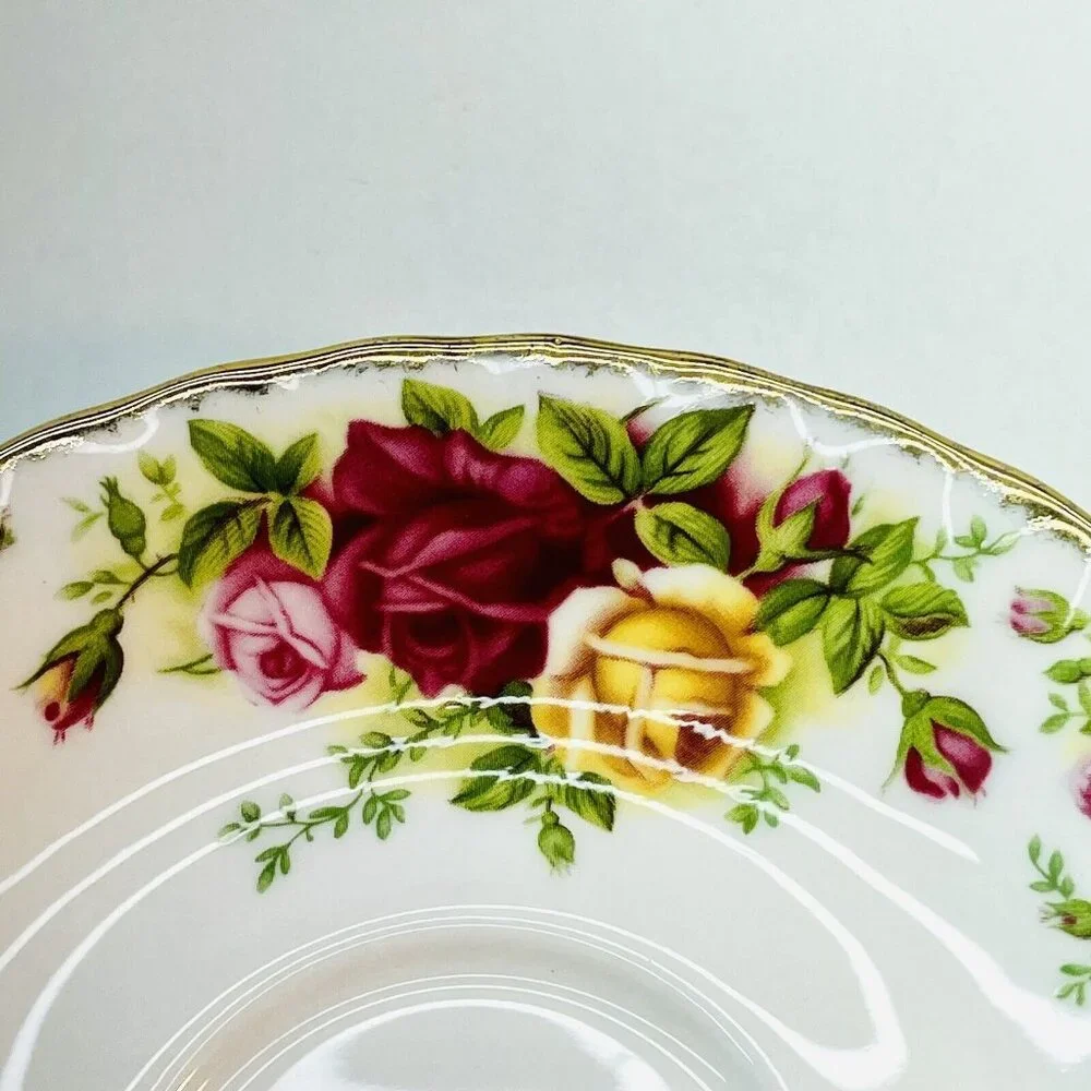 Royal Albert OLD COUNTRY Roses Cup &Saucer Set Porcelain Fine Bone China England - Picture 15 of 16